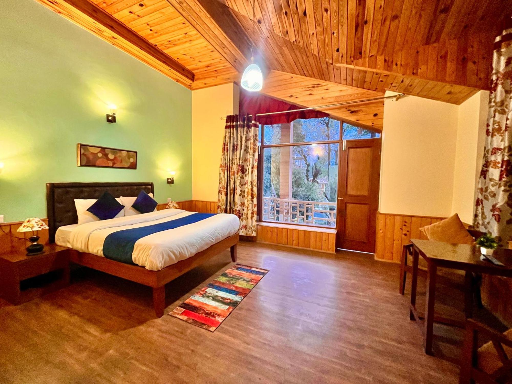 The Manu Emerald # Farmhouse # Top Selling Cottage In Manali # Peaceful Heritage Cozy Stay # Lawn With Bonfire # Most Awarded Exteriör bild