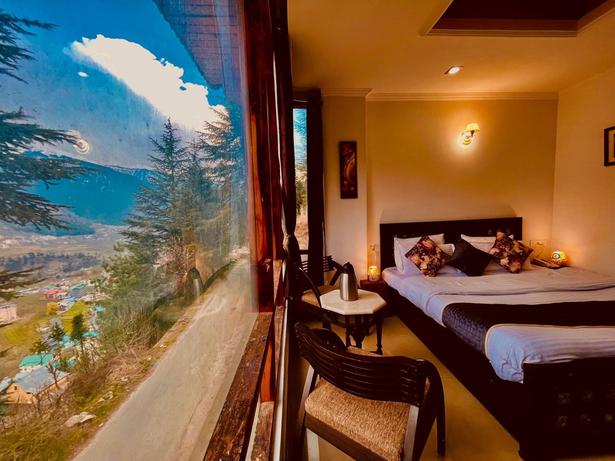 The Manu Emerald # Farmhouse # Top Selling Cottage In Manali # Peaceful Heritage Cozy Stay # Lawn With Bonfire # Most Awarded Exteriör bild