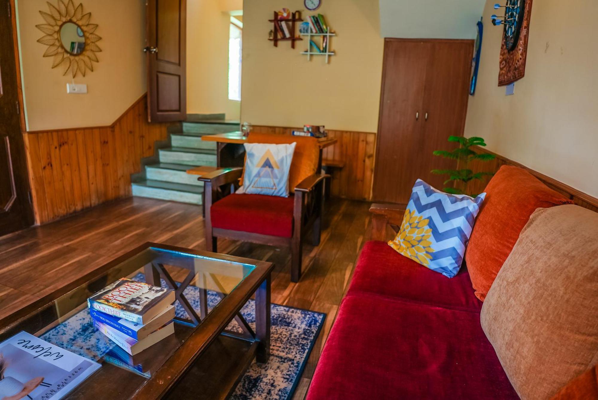 The Manu Emerald # Farmhouse # Top Selling Cottage In Manali # Peaceful Heritage Cozy Stay # Lawn With Bonfire # Most Awarded Exteriör bild