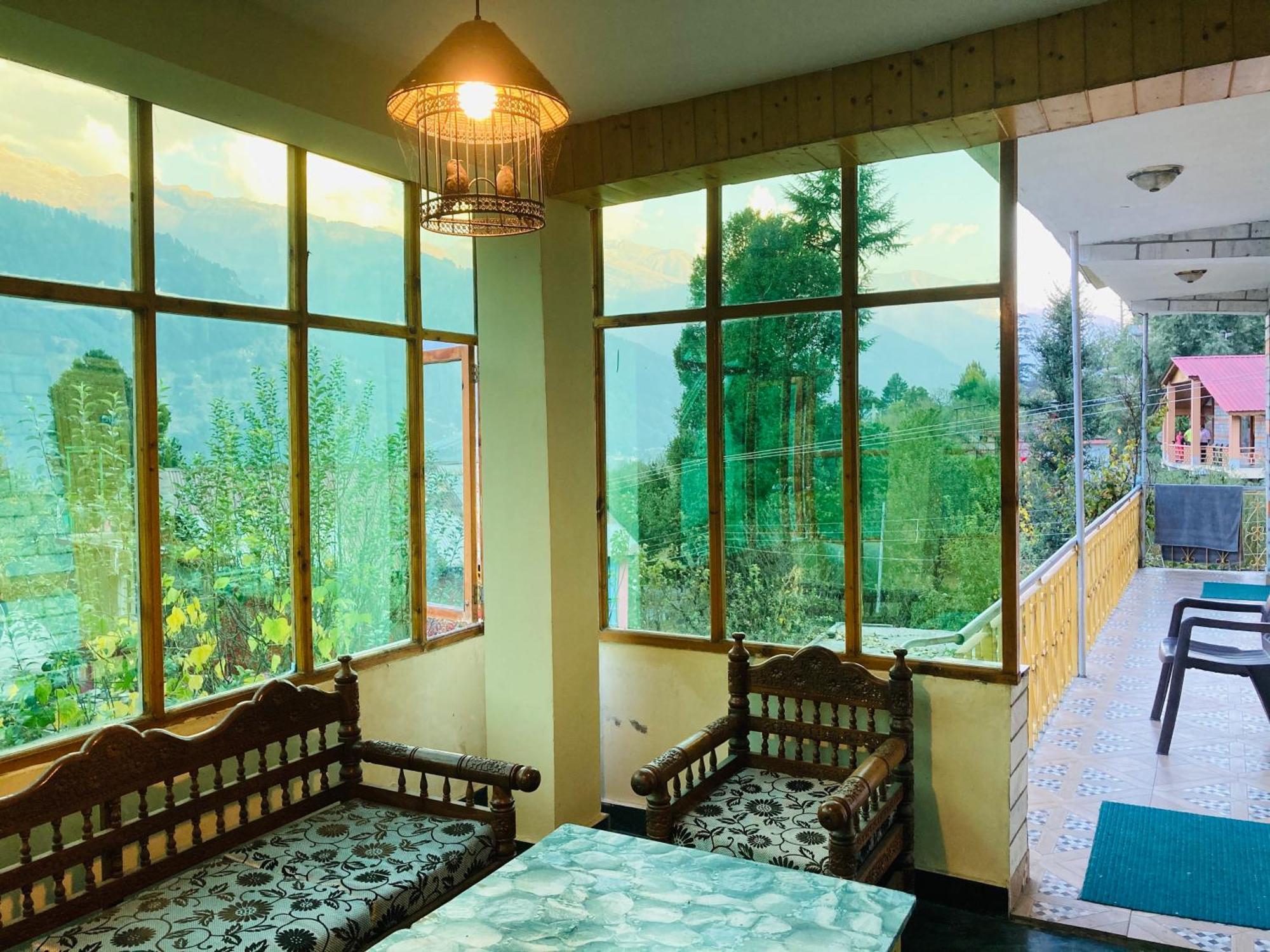 The Manu Emerald # Farmhouse # Top Selling Cottage In Manali # Peaceful Heritage Cozy Stay # Lawn With Bonfire # Most Awarded Exteriör bild